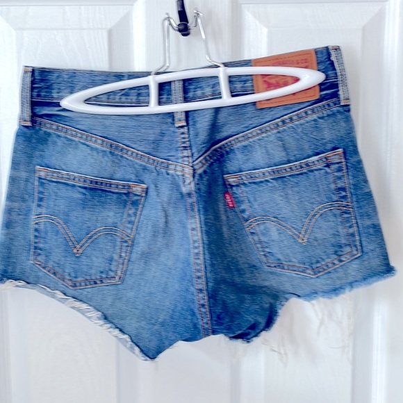 Levi’s 501 button fly - Picture 2 of 2